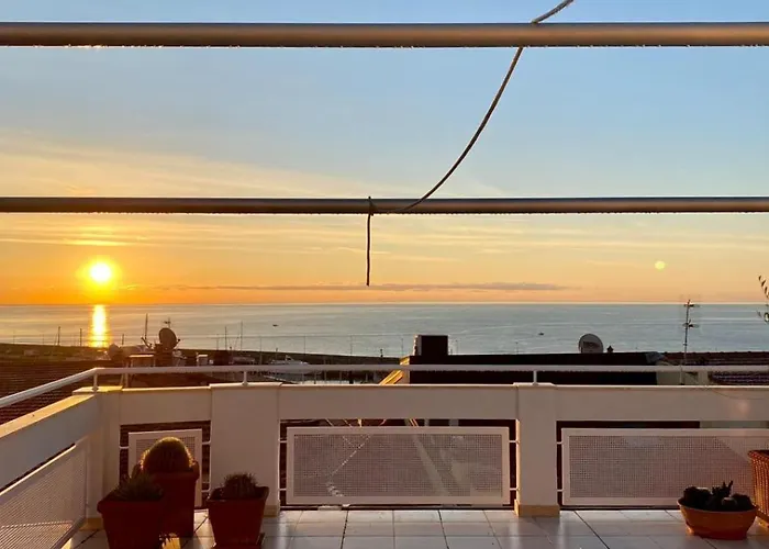 Carlo's Bs128- Terrazza In Centro Tra Cielo E Mare Lägenhet Sanremo